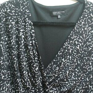 Jones New York Black Dress White Leaf Pattern - V-Neck Cap Sleeve Dress 16W